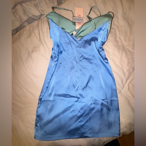 OH POLLY NWT LAVISH LIFE TWIST BODYCON SATIN MINI DRESS - Picture 7 of 7